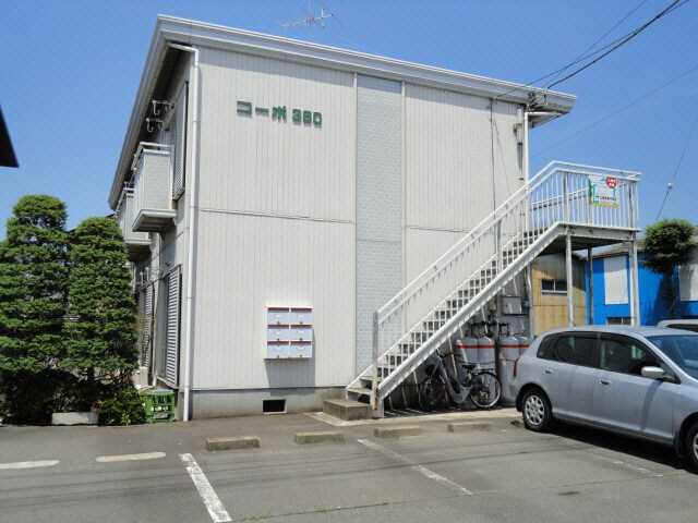 物件外観写真2　(東側外観です！)