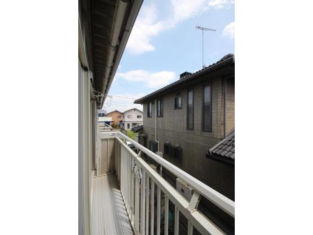 物件内観写真18　(南向きバルコニーです！)