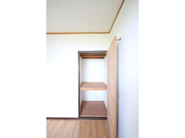 小林ハイツの収納(北側洋室、収納です！)