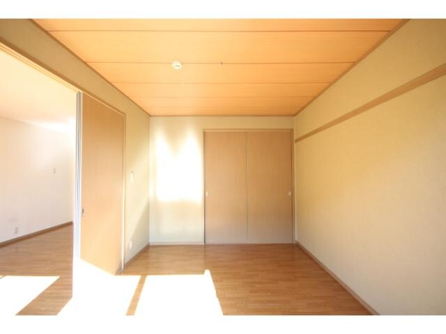 ベルハウスの居室(洋室６帖です！)