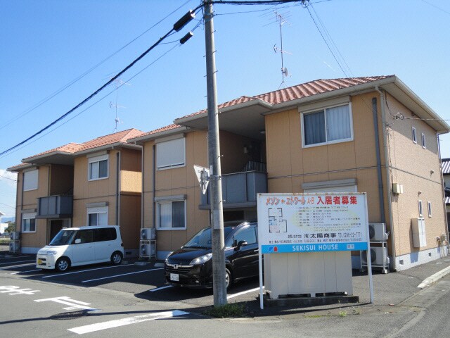 物件外観写真4　(Ａ・Ｂ棟北側外観です！)