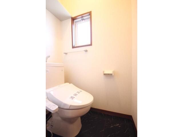 物件内観写真13　(ウォシュレット付きです！　)