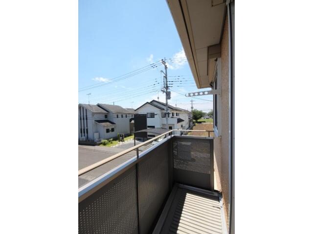 物件内観写真18　(南側バルコニーです！)