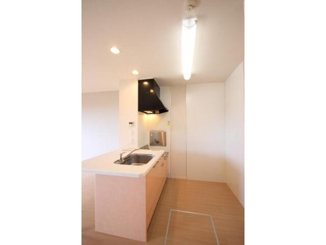 カーサ・レガロのキッチン(人気の対面式キッチンです！)