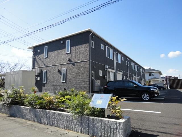 メゾン・ラカージュ　Ⅴ・Ⅵの外観(Ⅴ号棟北東側外観です！)