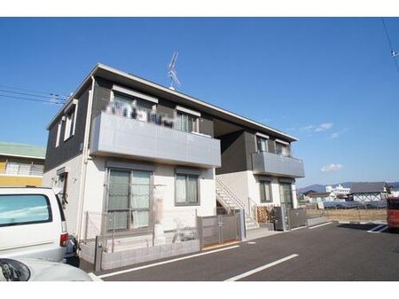 シャーメゾン海老ケ島A外観写真