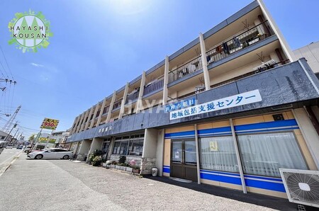 飛鳥ビル外観写真