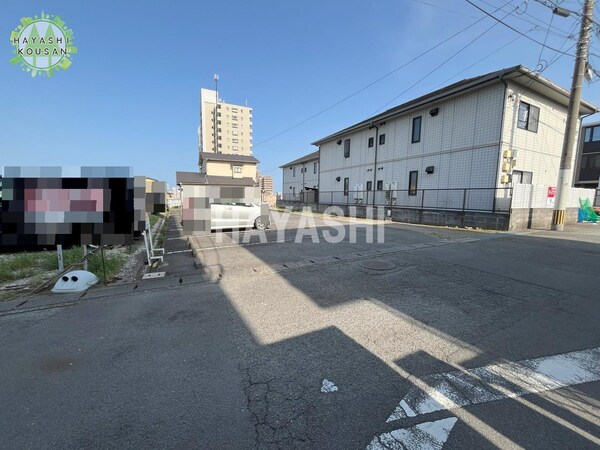 駐車場・駐輪場