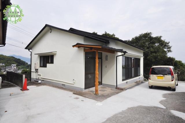 亀川四の湯町貸家
