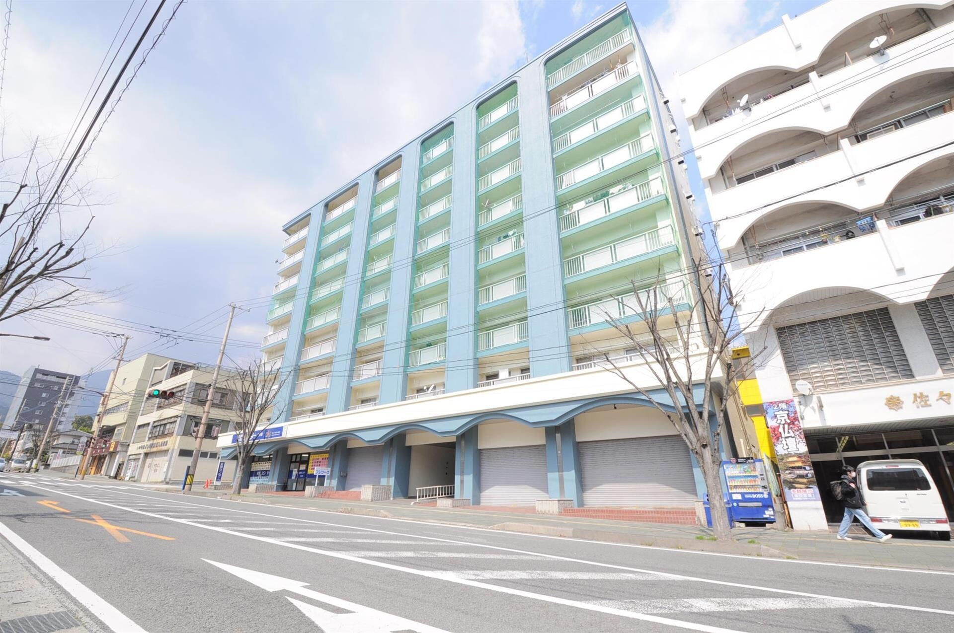 物件外観写真2　(建物外観)