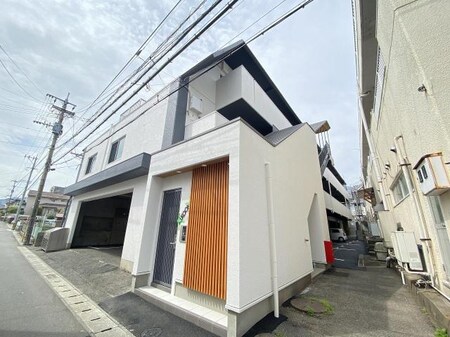 ALKOOMI外観写真