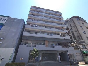雷門ハイツ外観写真