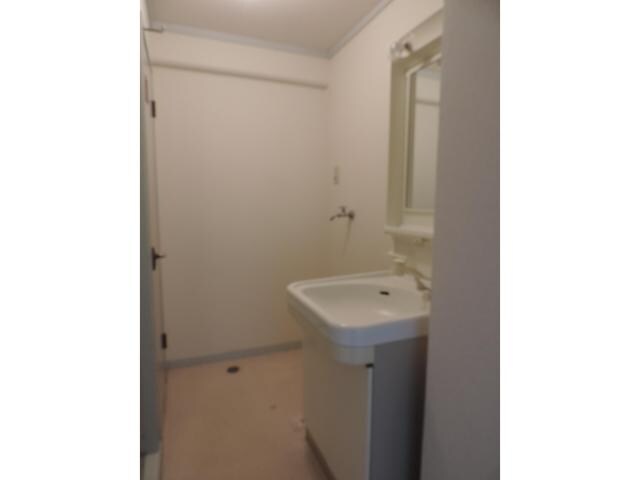 大分放送前 徒歩3分 3階の洗面・脱衣所