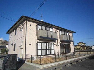 プレミールⅡ（大和リビング）外観写真