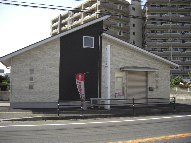 フルール牛神Ⅱ店舗