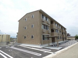 レチエⅢ（大和リビング）外観写真
