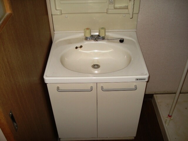 物件内観写真10　(洗面所)