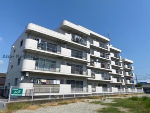 ローズハイツ伊坂屋外観写真