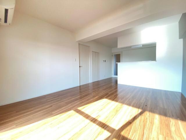 物件内観写真6　(※別部屋(参考305)反転タイプ)