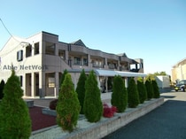 ヴァンパインコート Ａ棟の外観写真