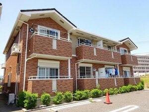 クレア　フォー　シーズンズＣ外観写真