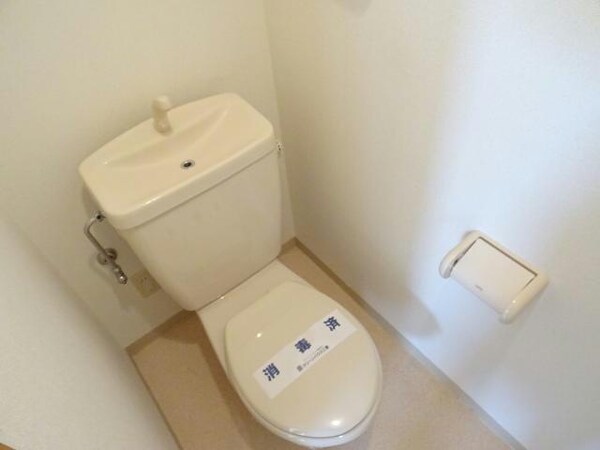 トイレ(※別部屋(参考208))