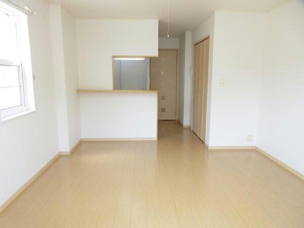 居室(※別部屋(参考))