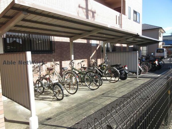 駐輪場