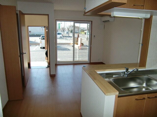 物件内観写真7　(※別部屋(参考))