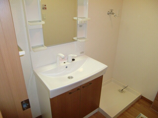 物件内観写真9　(※別部屋(参考))