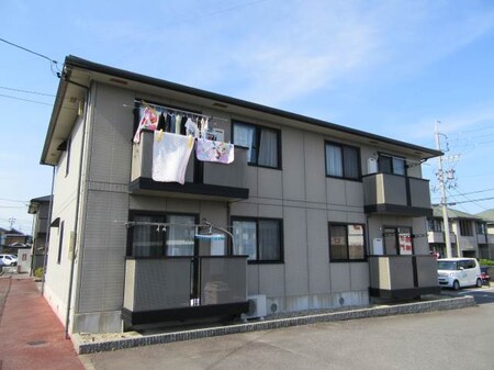 クレールコートE棟外観写真