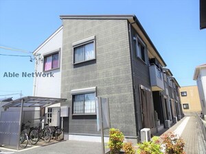 メゾントレゾアA棟外観写真