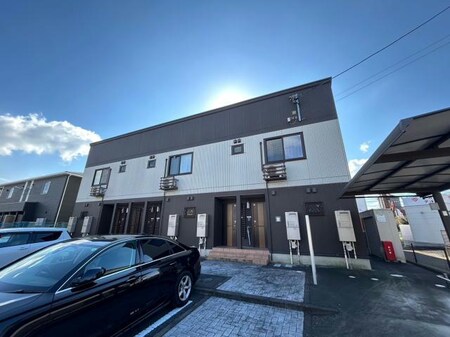 アルバグランデ西条A棟外観写真