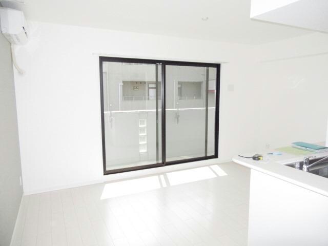 リビングダイニング