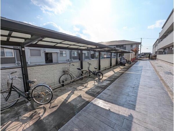 駐輪場