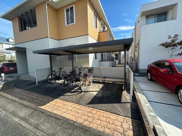 駐輪場