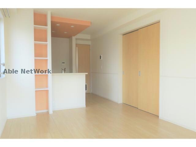 物件内観写真9　(※別部屋(参考202反転))