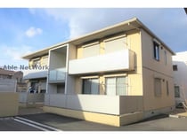 ウィステリアA棟の外観写真