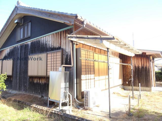 鈴鹿ハイツ貸家（平屋）