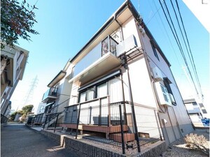 ポローニアC棟外観写真