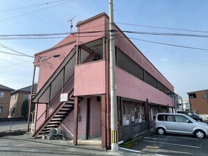 よしつねコーポ外観写真