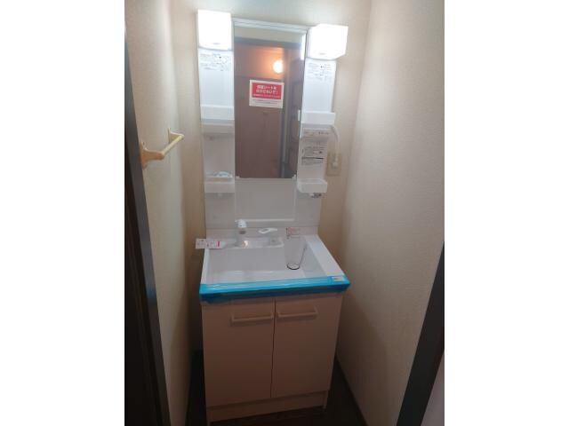 アーバンブレーム大手町（Ｂ2）のその他設備(独立洗面化粧台取替)