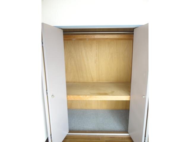 アーバンブレーム西春日の収納