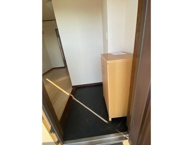 第３ハニービルの玄関周り