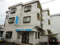 ナガイビルの外観写真