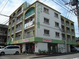 アーバングリーン岩田（事務所）外観写真