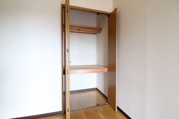 収納(205号室)