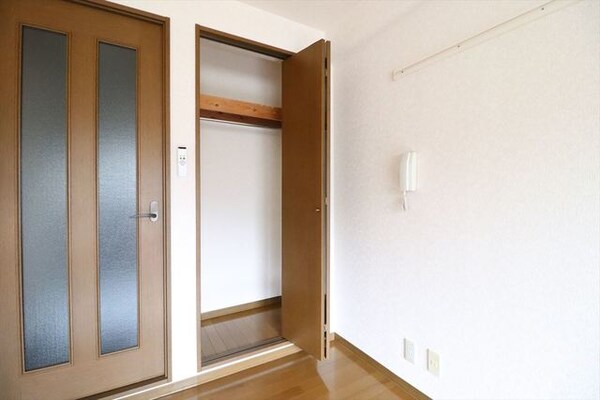 収納(205号室)