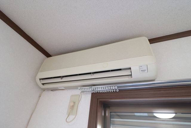 物件内観写真16　(エアコン)