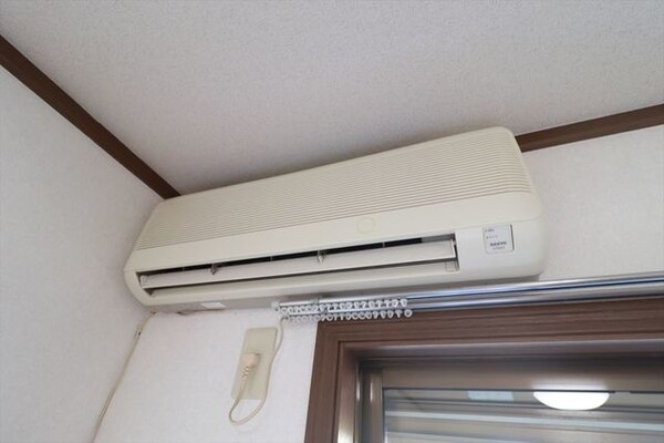 設備(エアコン)